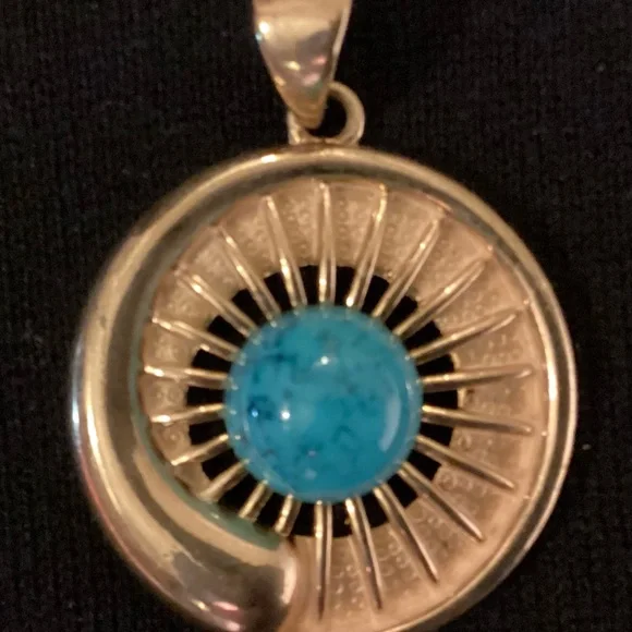 Gold-Tone Pendant Necklace with Faux Turquoise Stone - Picture 4 of 6